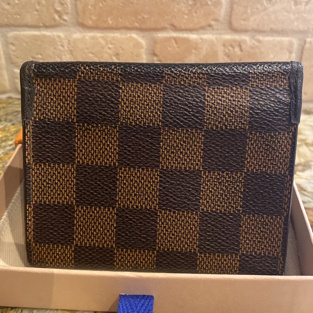 Authentic Louis Vuitton Men’s Wallet Card Holder - Picture 3 of 8